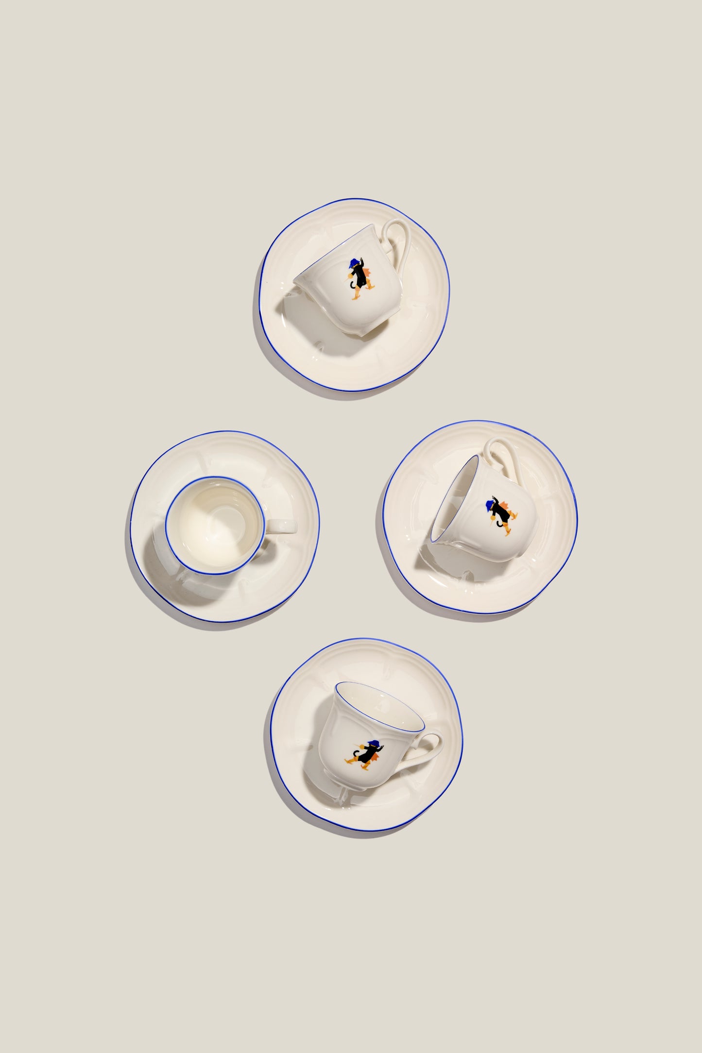SET 4 TAZZINE CON PIATTINO