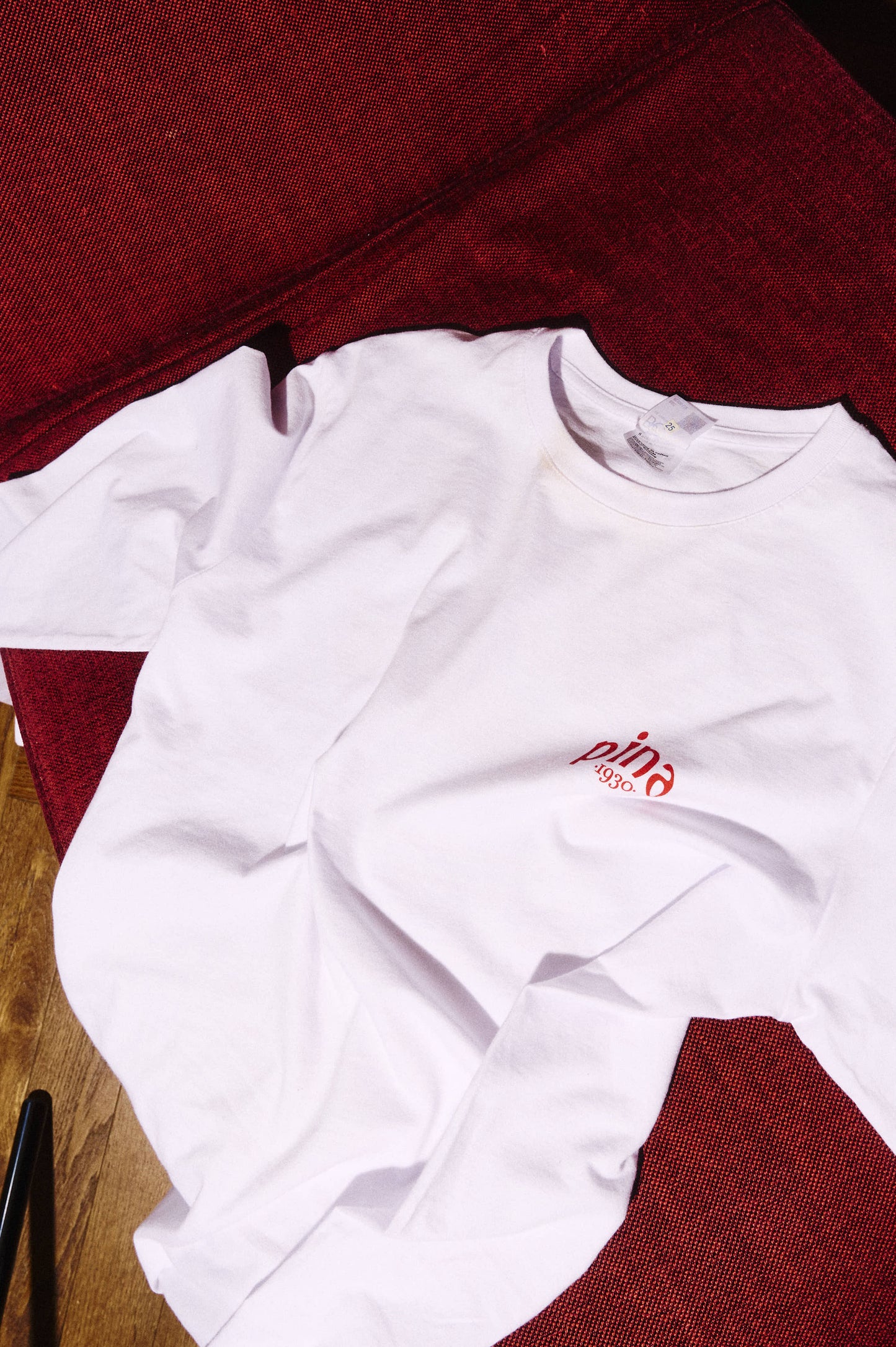 MAGLIETTA A MANICHE LUNGHE (Unisex)